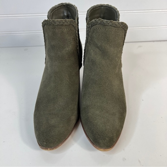 Aldo Velirien Suede Chelsea Block Heel Boot - US 6 - Picture 2 of 7